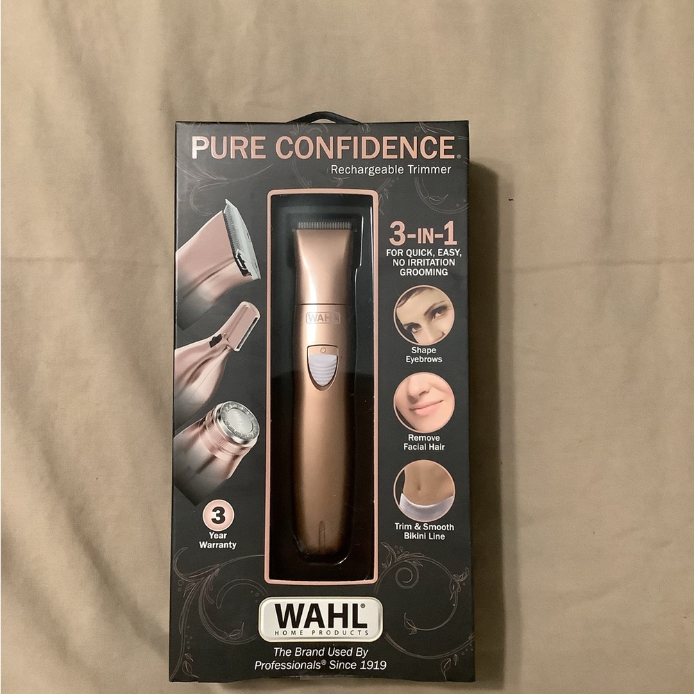 Pure Confidence Rechargeable Trimmer